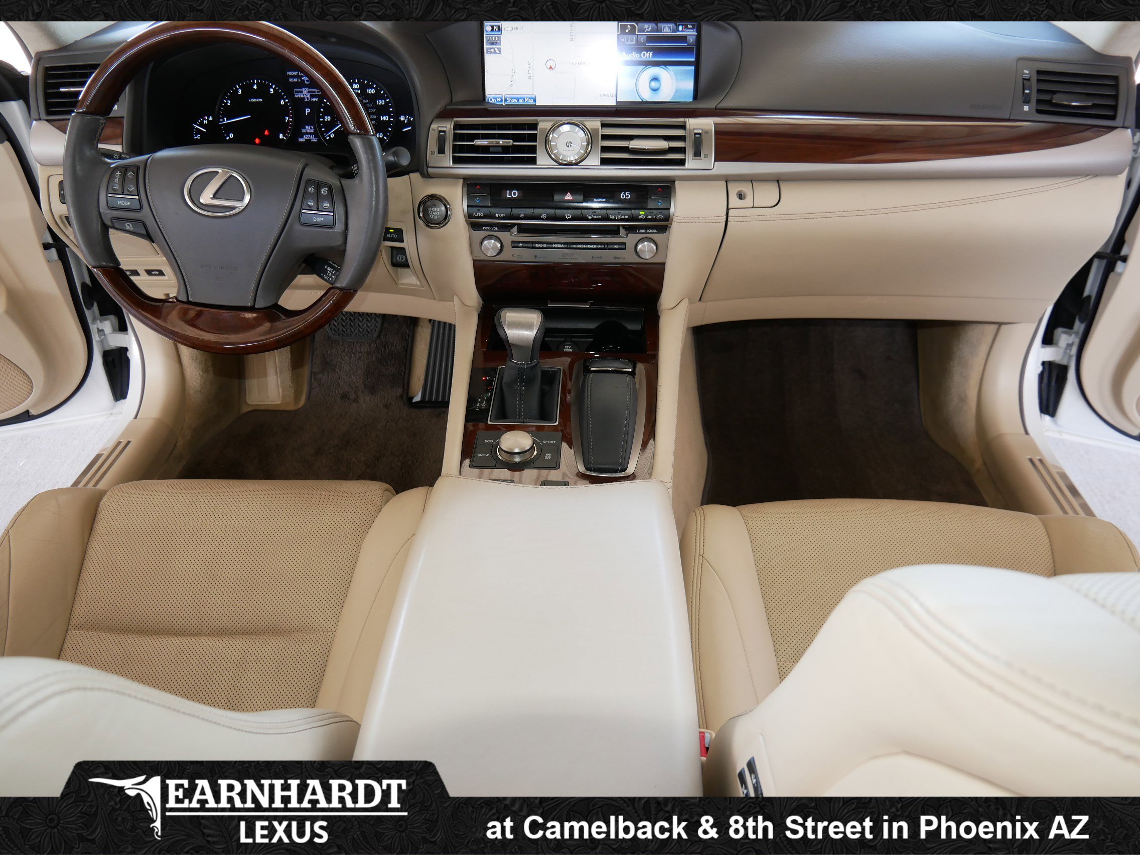 Used 2013 Lexus LS 460 w/ Comfort Pkg RWD image 26