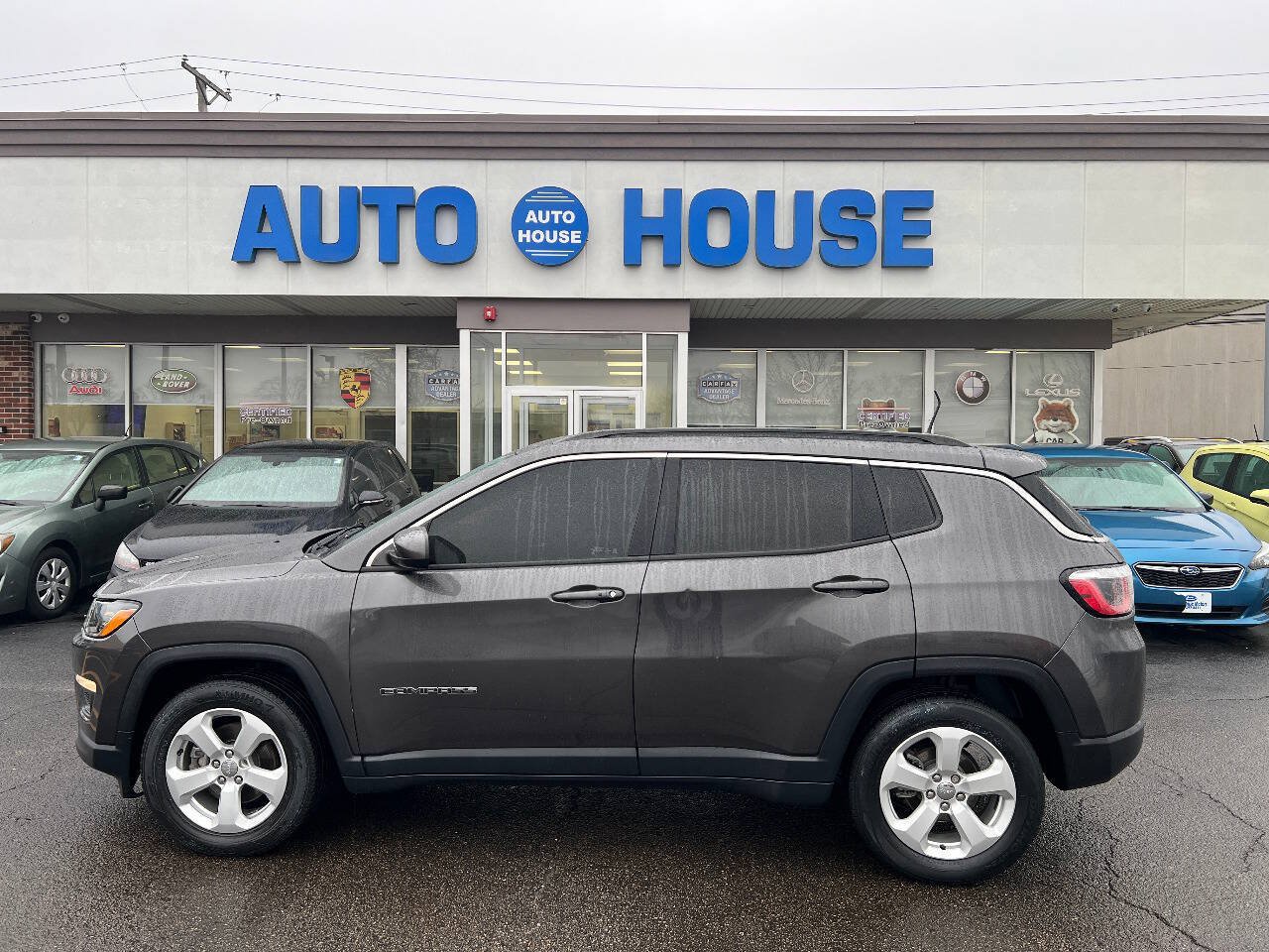 Used 2019 Jeep Compass Latitude w/ Popular Equipment Group FWD image 8