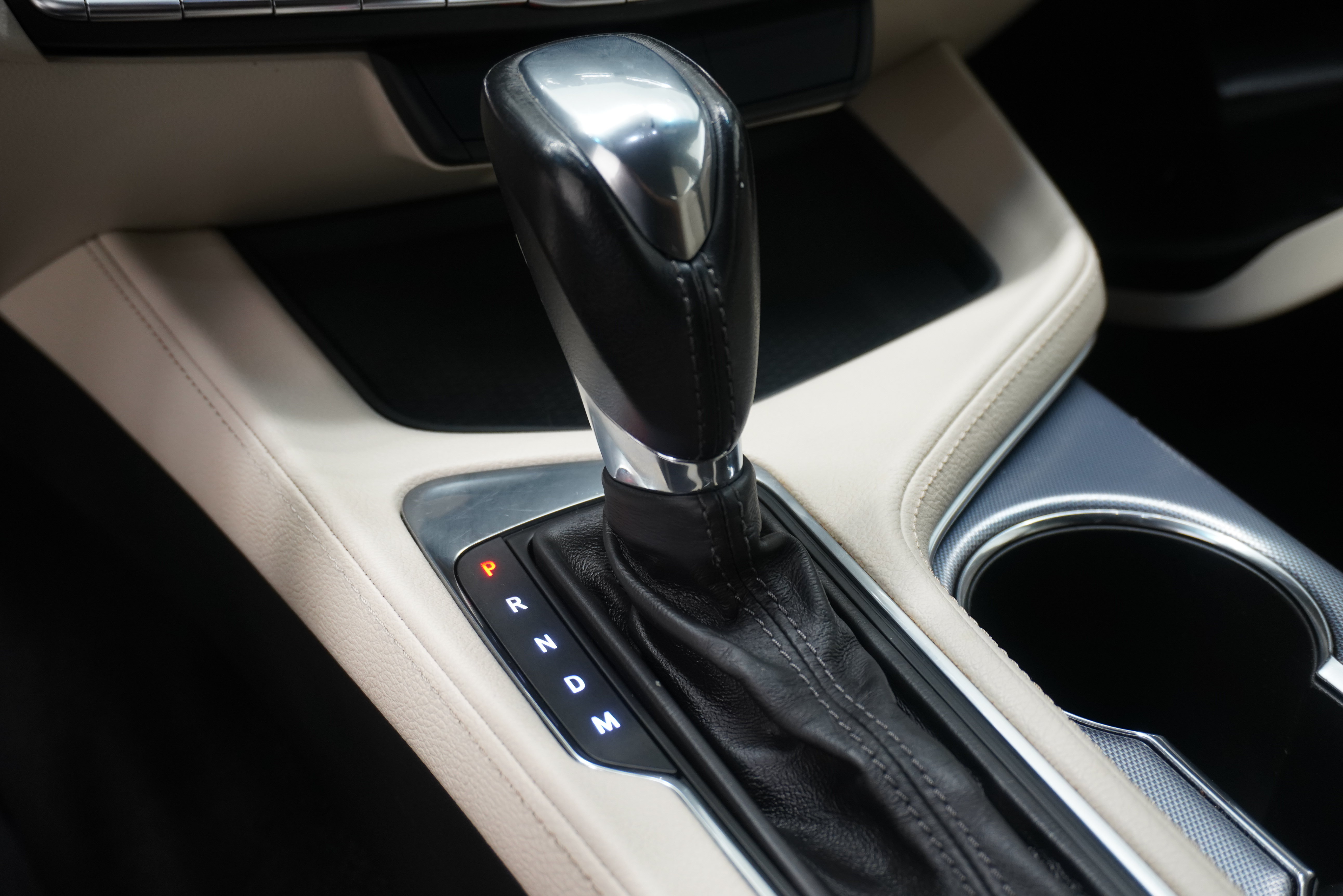 Used 2021 Cadillac CT4 Premium Luxury RWD image 19