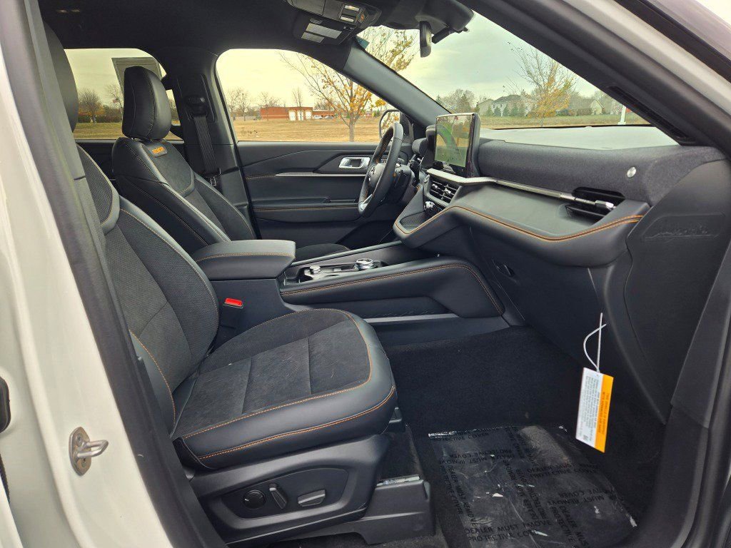 New 2026 Ford Explorer Tremor w/ Tremor Convenience Package image 6