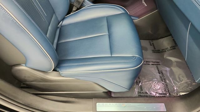 Used 2025 Cadillac Escalade IQ Sport 2 image 23