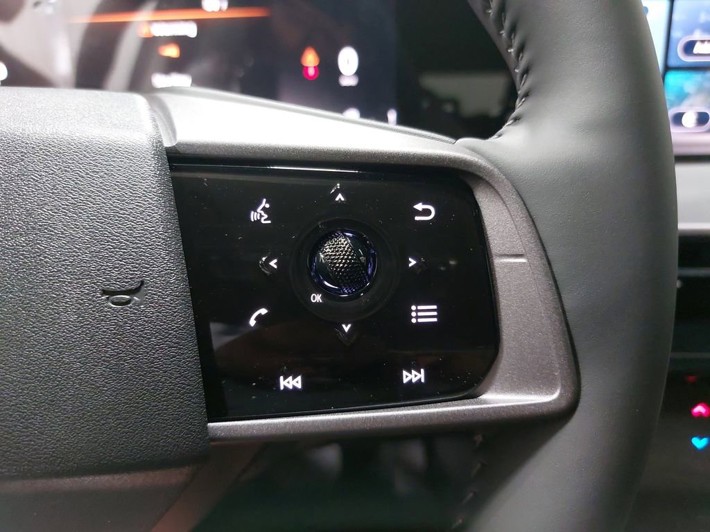 New 2025 Nissan Murano SV image 18