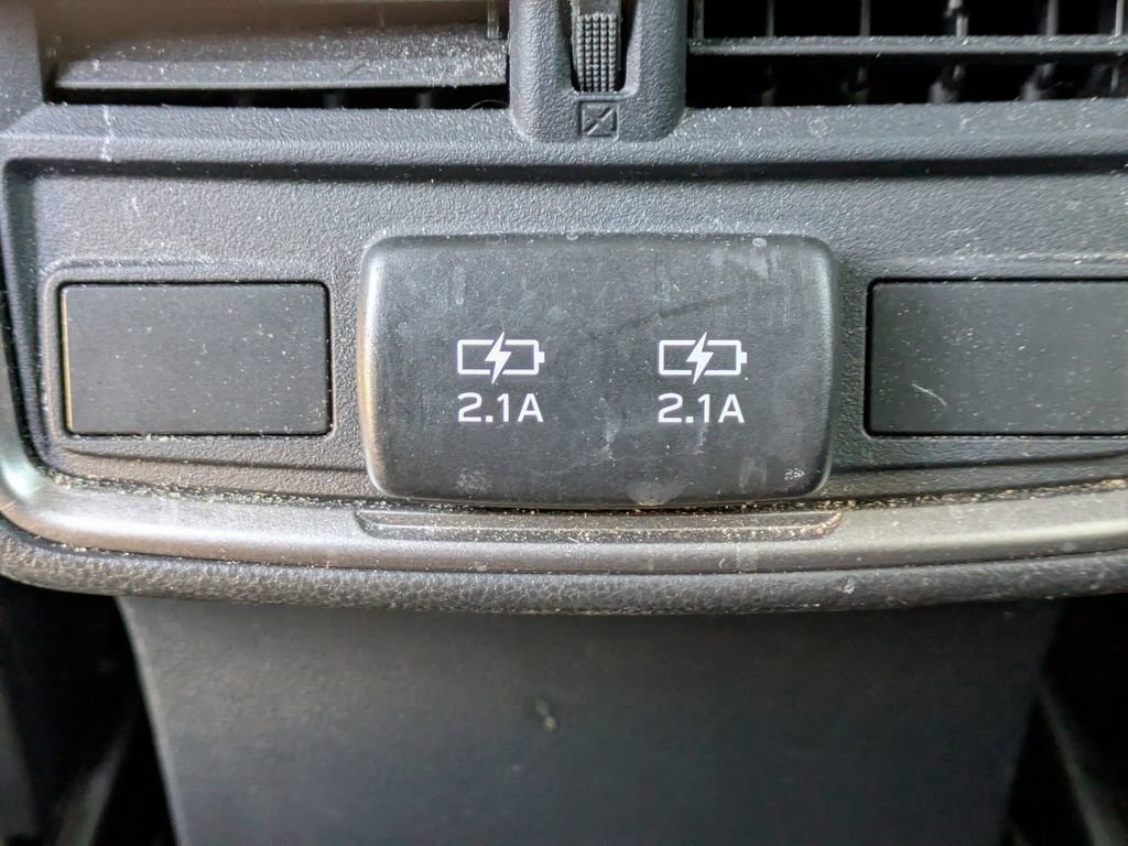 Used 2023 Subaru Forester Premium image 15