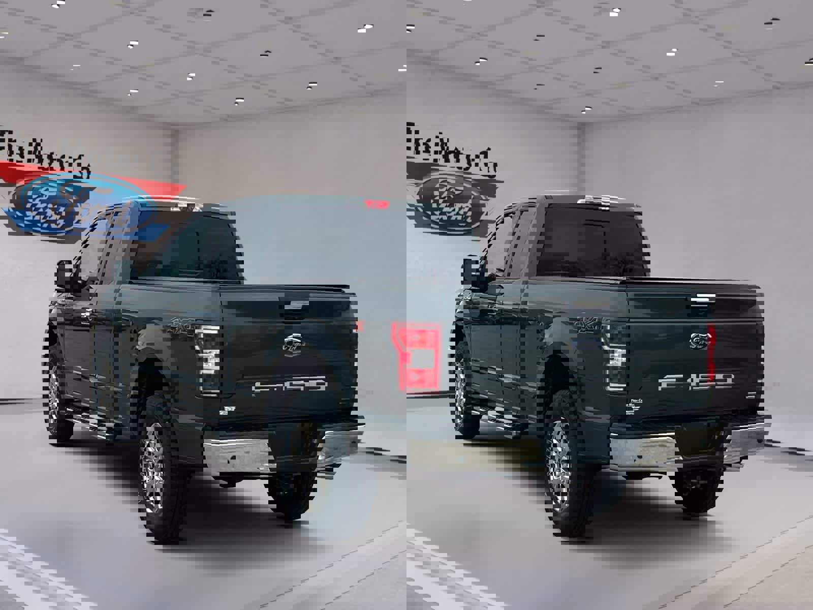 Certified 2018 Ford F150 XLT w/ Equipment Group 302A Luxury image 7