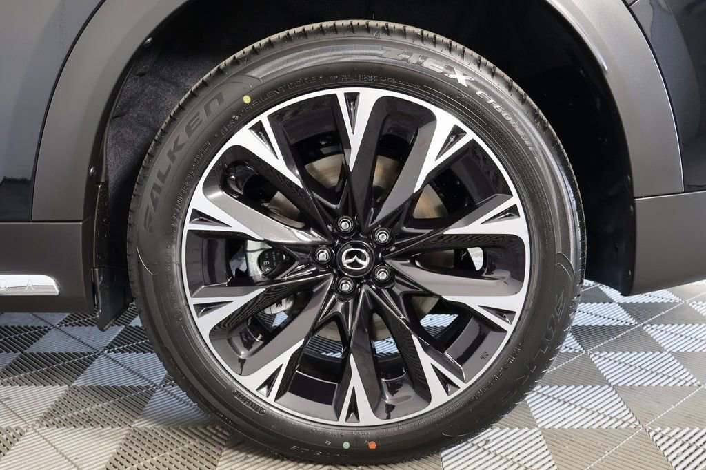 New 2026 MAZDA CX-90 Plug-In Hybrid w/ Premium Plus image 11
