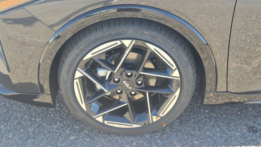 New 2025 Kia K4 GT-Line w/ GT-Line Premium Package image 17