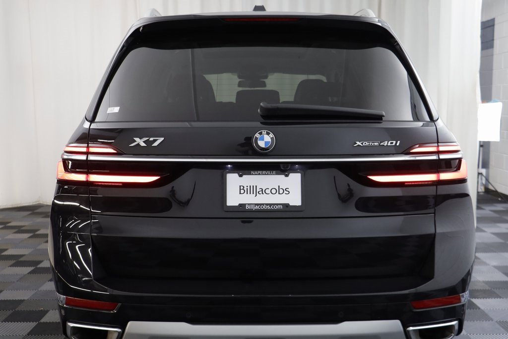 Certified 2023 BMW X7 xDrive40i w/ Parking Assistance Package image 15