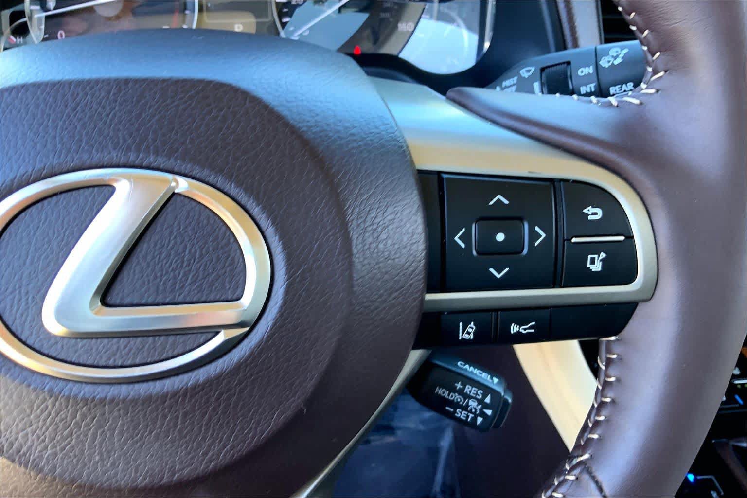 Used 2016 Lexus RX 350 AWD w/ Premium Package image 25