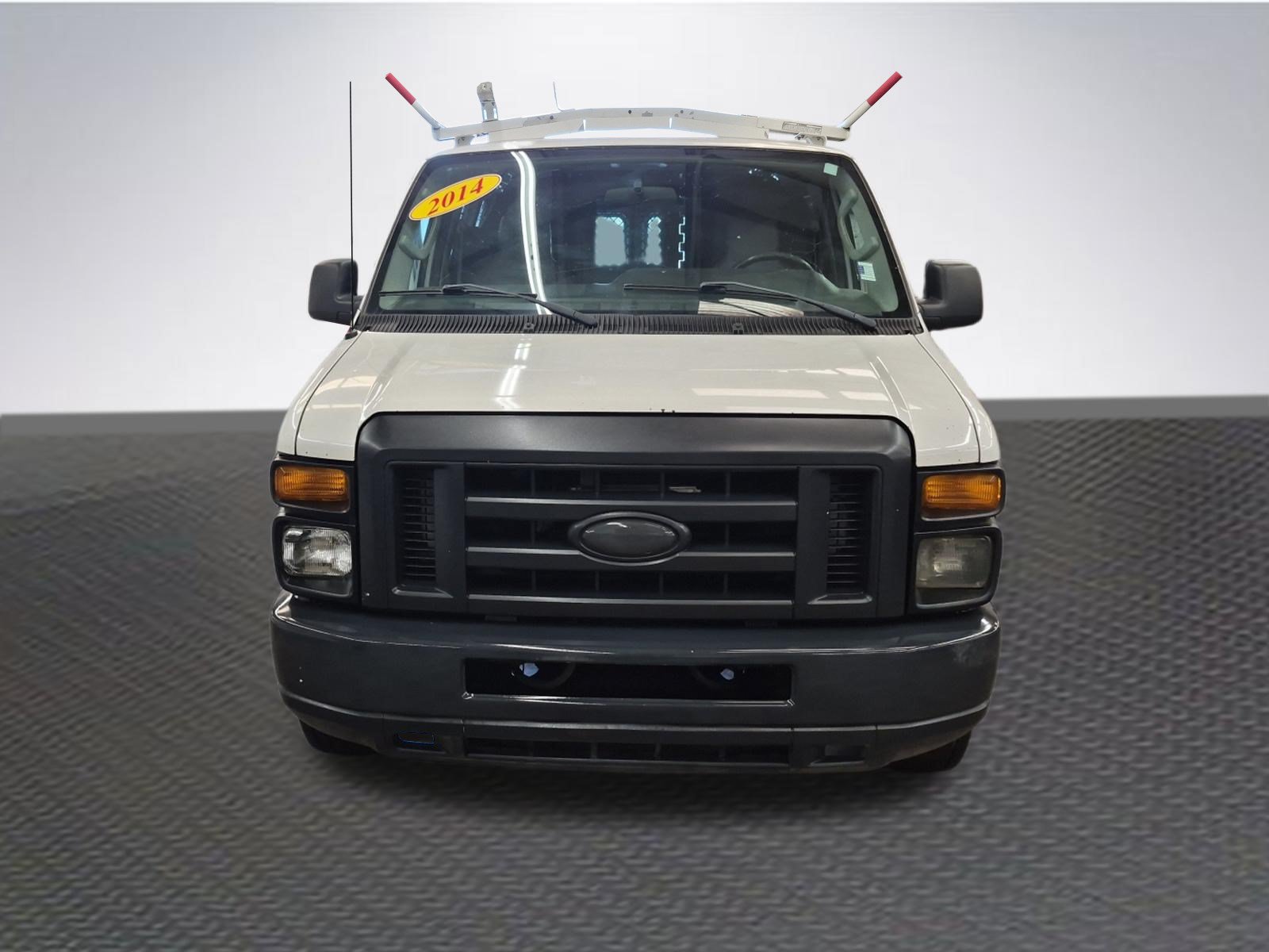Used 2014 Ford E-250 and Econoline 250 RWD image 3