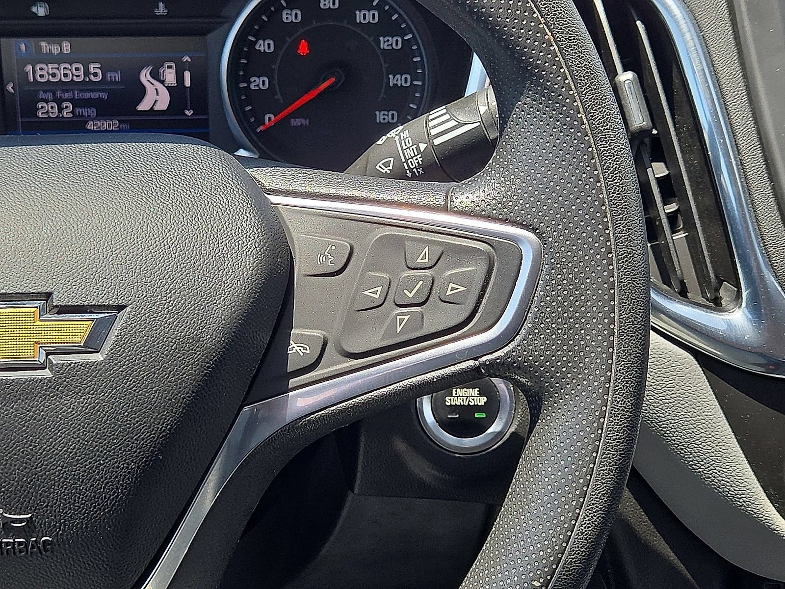 Used 2022 Chevrolet Equinox LT FWD image 20