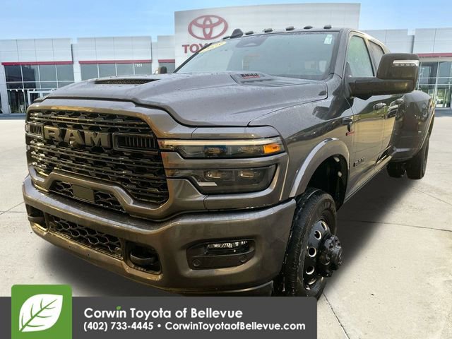 Used 2025 RAM 3500 Limited image 4