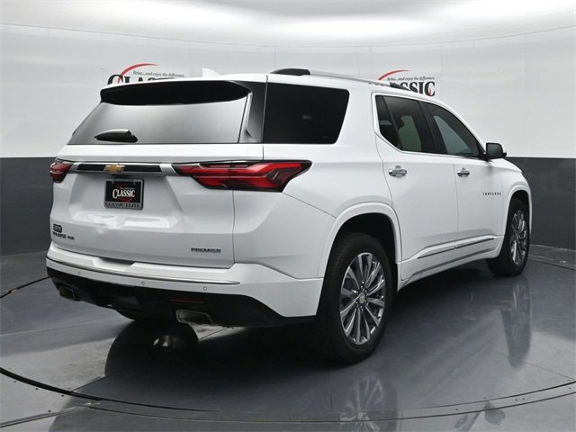 Used 2022 Chevrolet Traverse Premier image 7