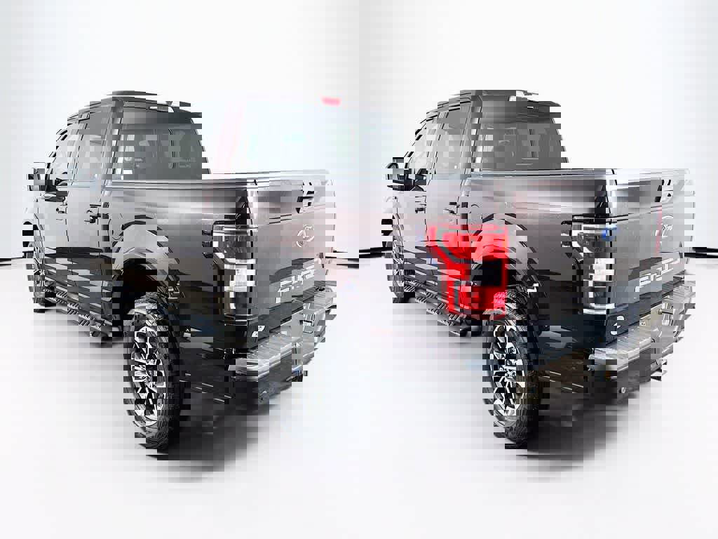 Certified 2019 Ford F150 XLT w/ Equipment Group 302A Luxury image 4