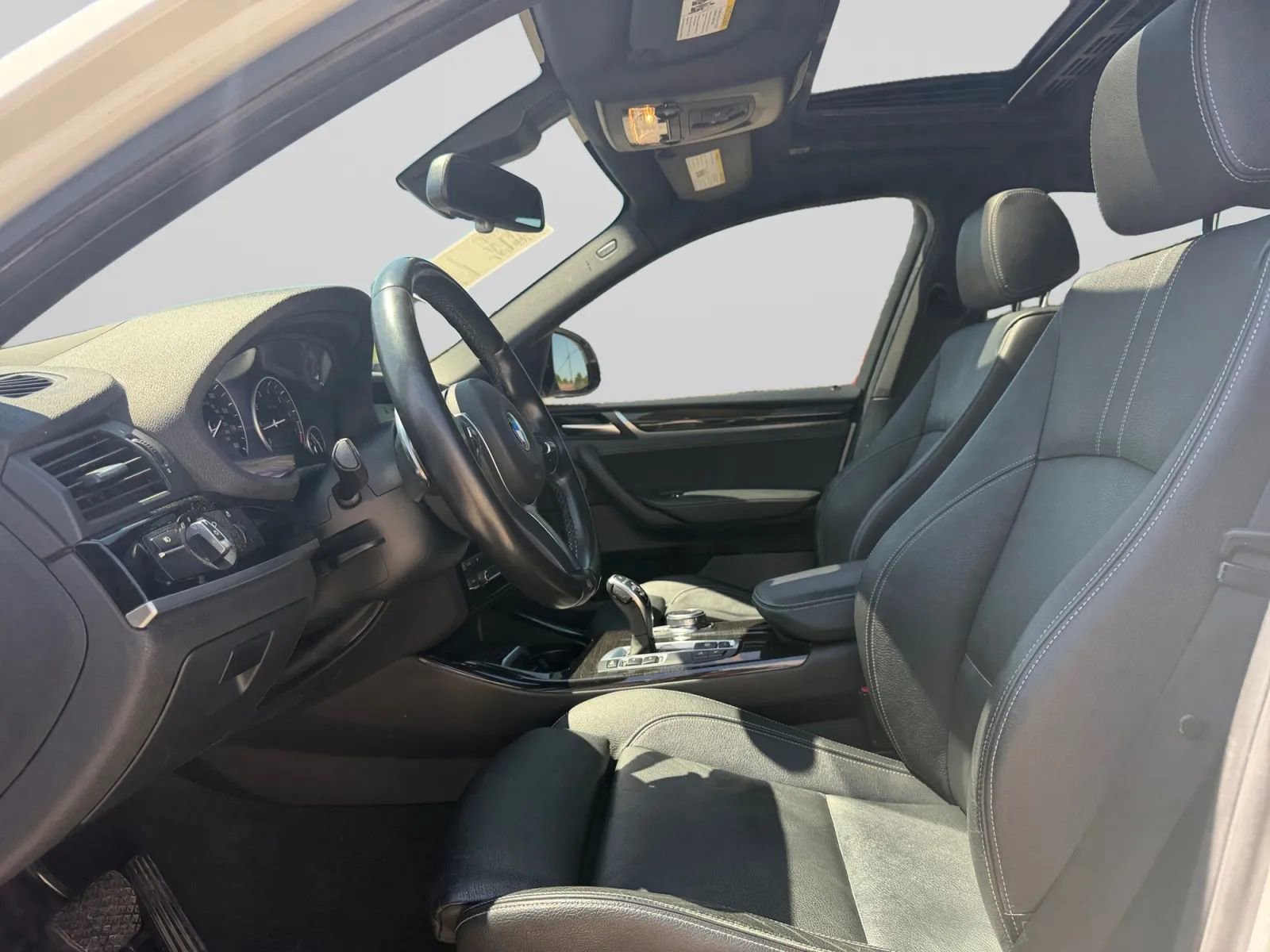 Used 2018 BMW X4 M40i image 17