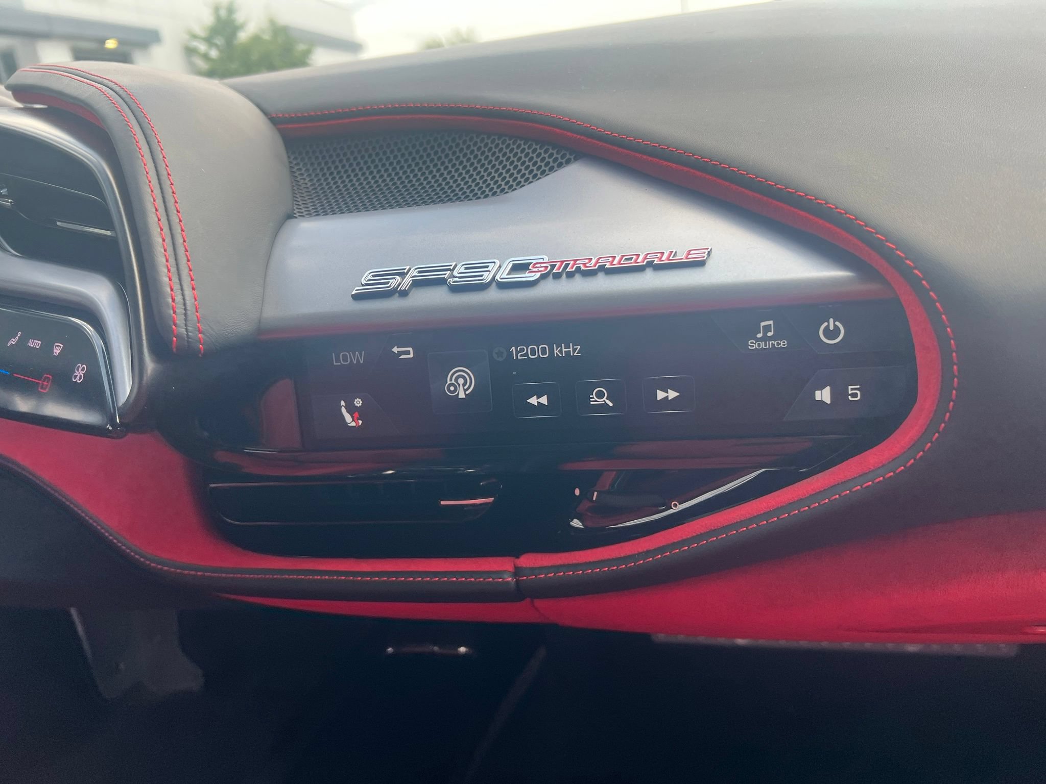 Used 2023 Ferrari SF90 Stradale AWD/4WD image 14