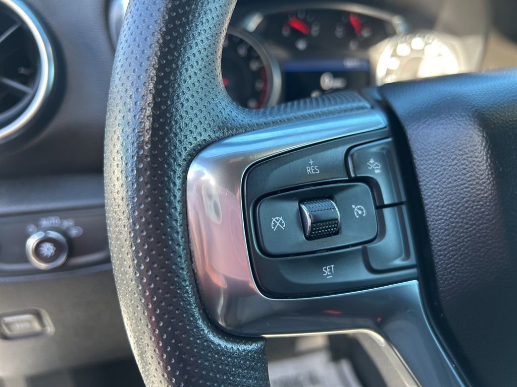 Used 2025 Chevrolet Blazer LT image 18