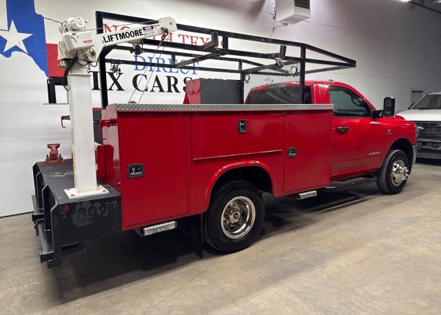 Used 2020 RAM 3500 Tradesman w/ Chrome Appearance Group image 4