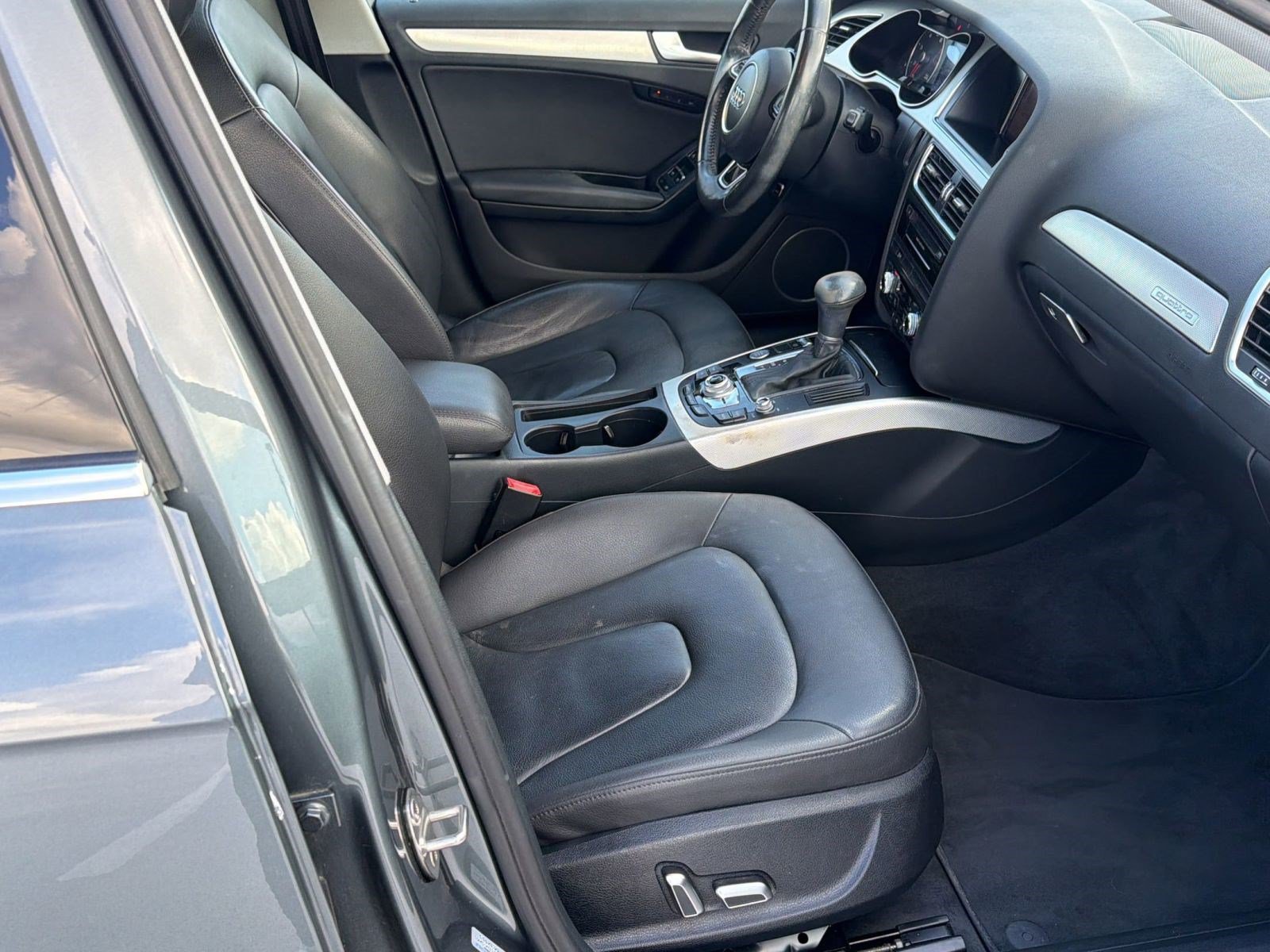 Used 2016 Audi A4 2.0T Premium Plus AWD/4WD image 29