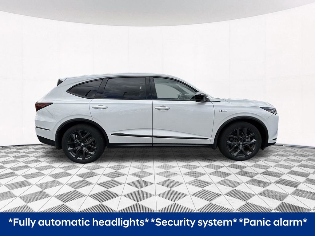 Used 2023 Acura MDX A-Spec AWD/4WD image 10
