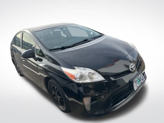 Used 2015 Toyota Prius Two image 1