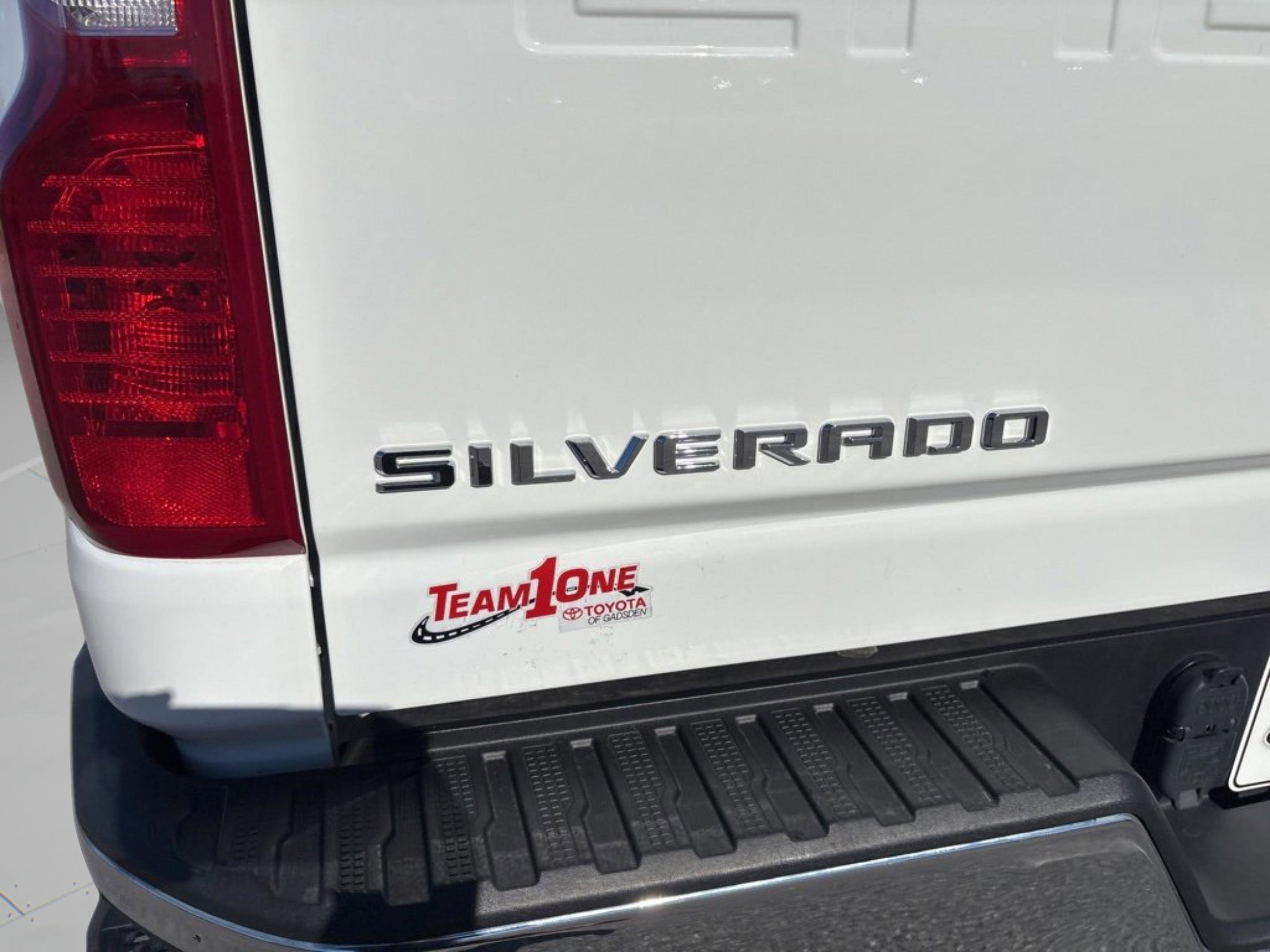 Used 2024 Chevrolet Silverado 2500 LT image 40