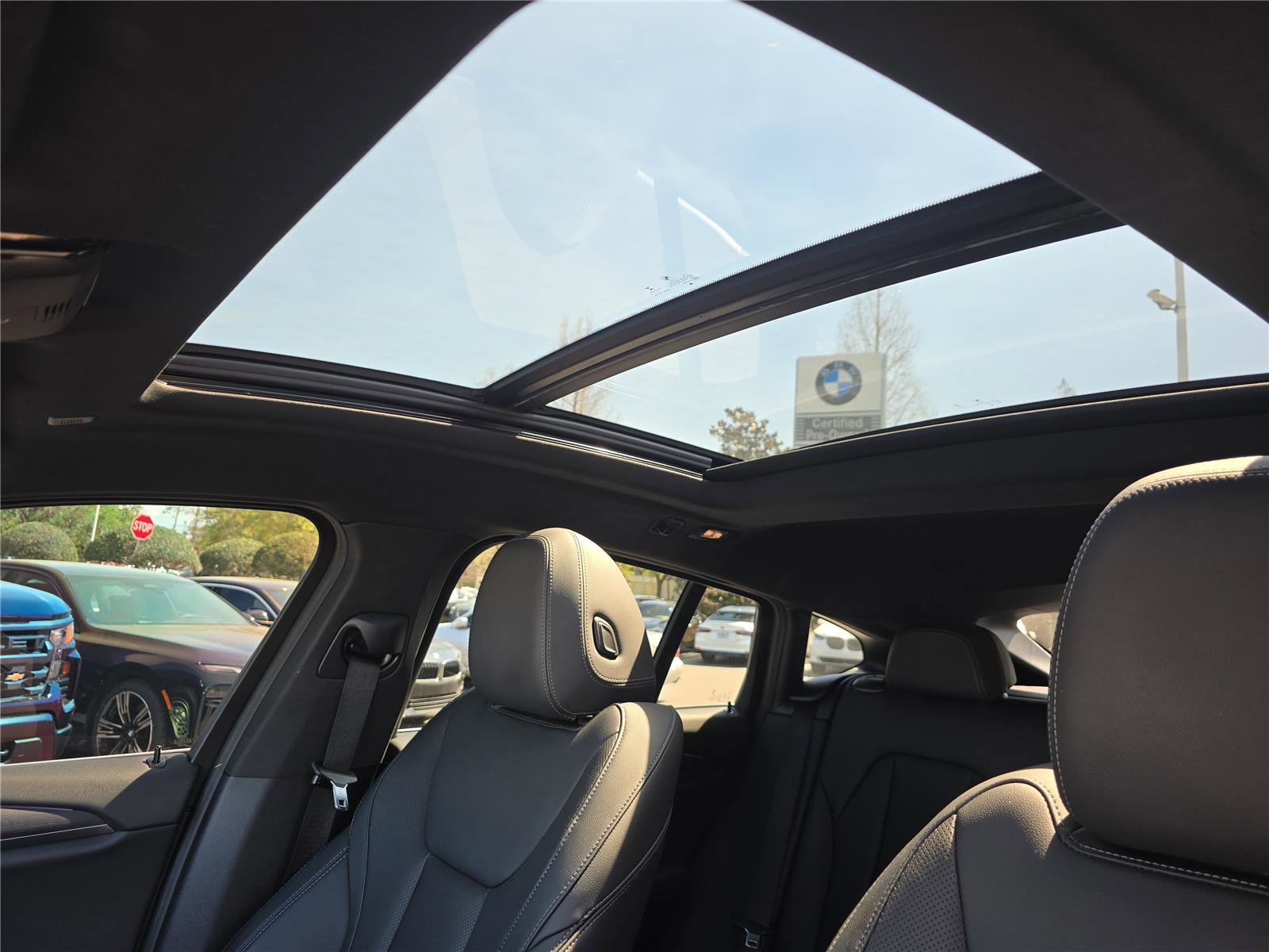 Used 2023 BMW X4 xDrive30i w/ Convenience Package image 25