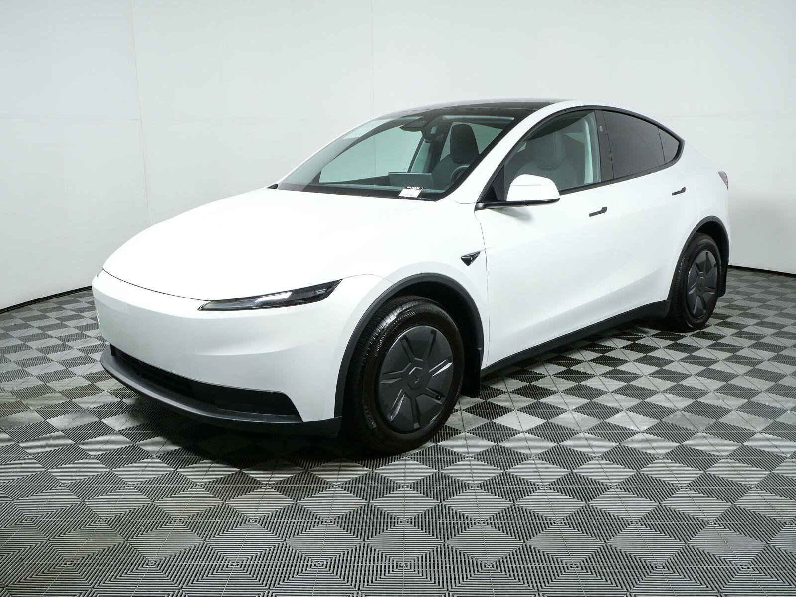Used 2026 Tesla Model Y Long Range