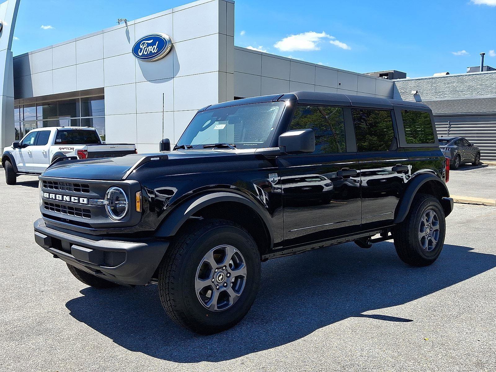New 2026 Ford Bronco Big Bend AWD/4WD image 2