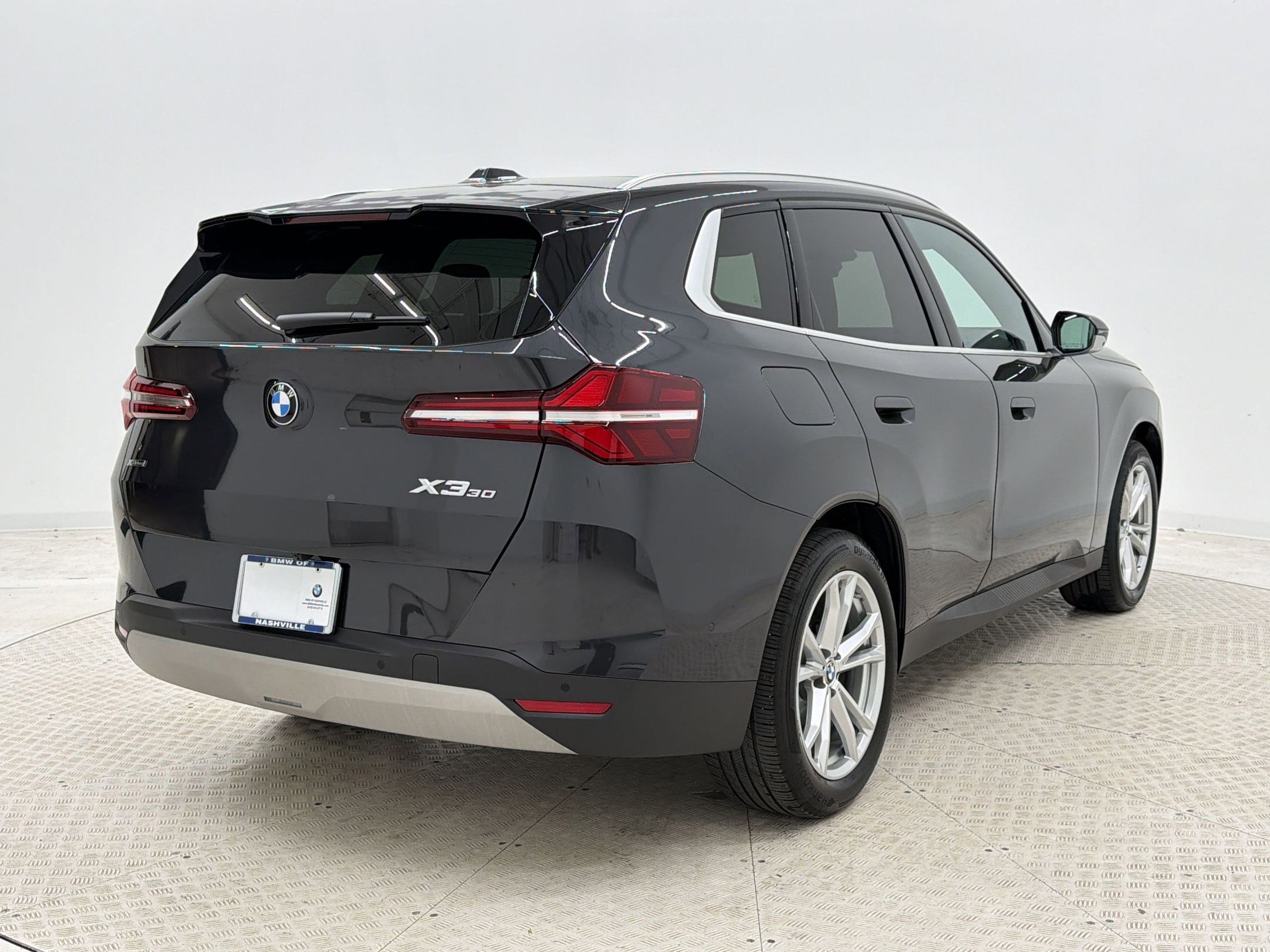 Used 2025 BMW X3 xDrive30i AWD/4WD image 9