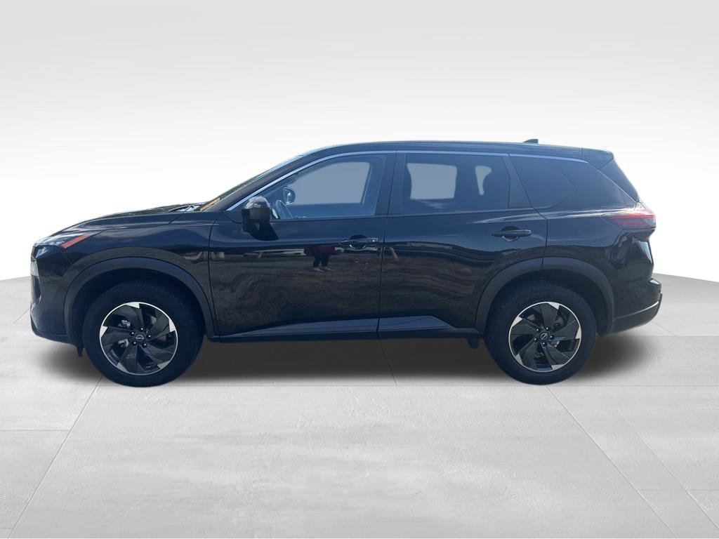 Used 2025 Nissan Rogue SV AWD/4WD image 4