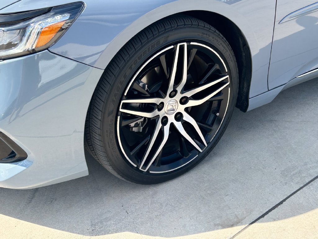 Used 2022 Honda Accord Touring image 9