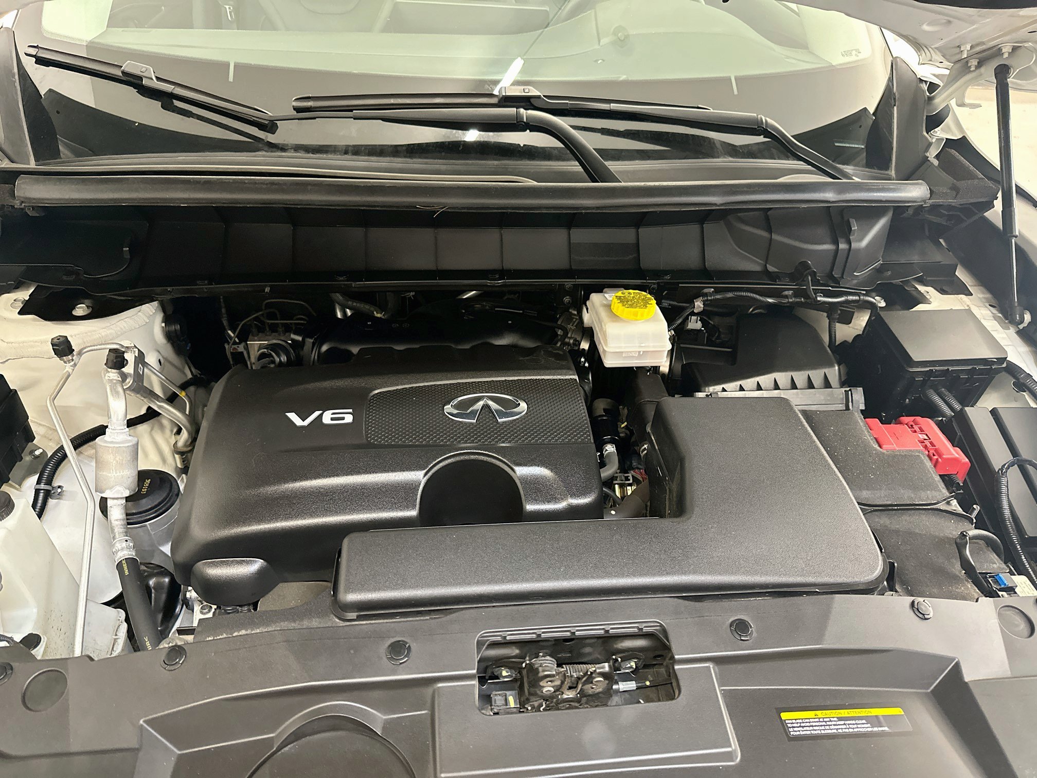 Used 2023 INFINITI QX60 Luxe w/ Cargo Package AWD/4WD image 37