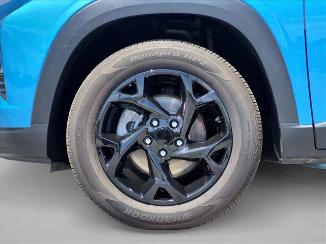 Used 2025 Chevrolet Trax LS w/ LS Convenience Package FWD image 29