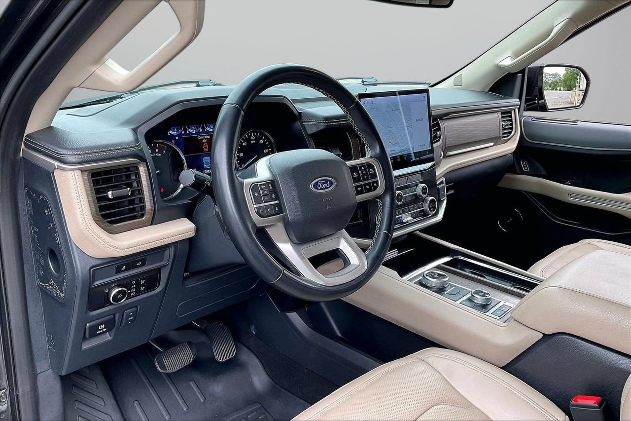 Used 2024 Ford Expedition Limited AWD/4WD image 20