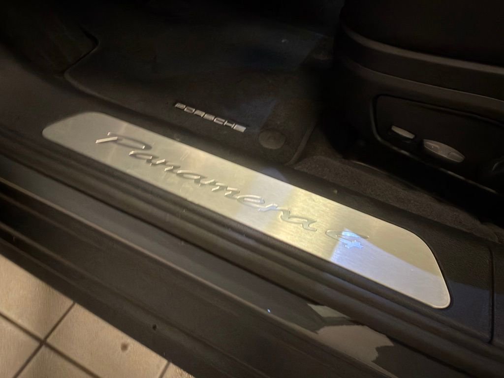New 2026 Porsche Panamera 4 image 17