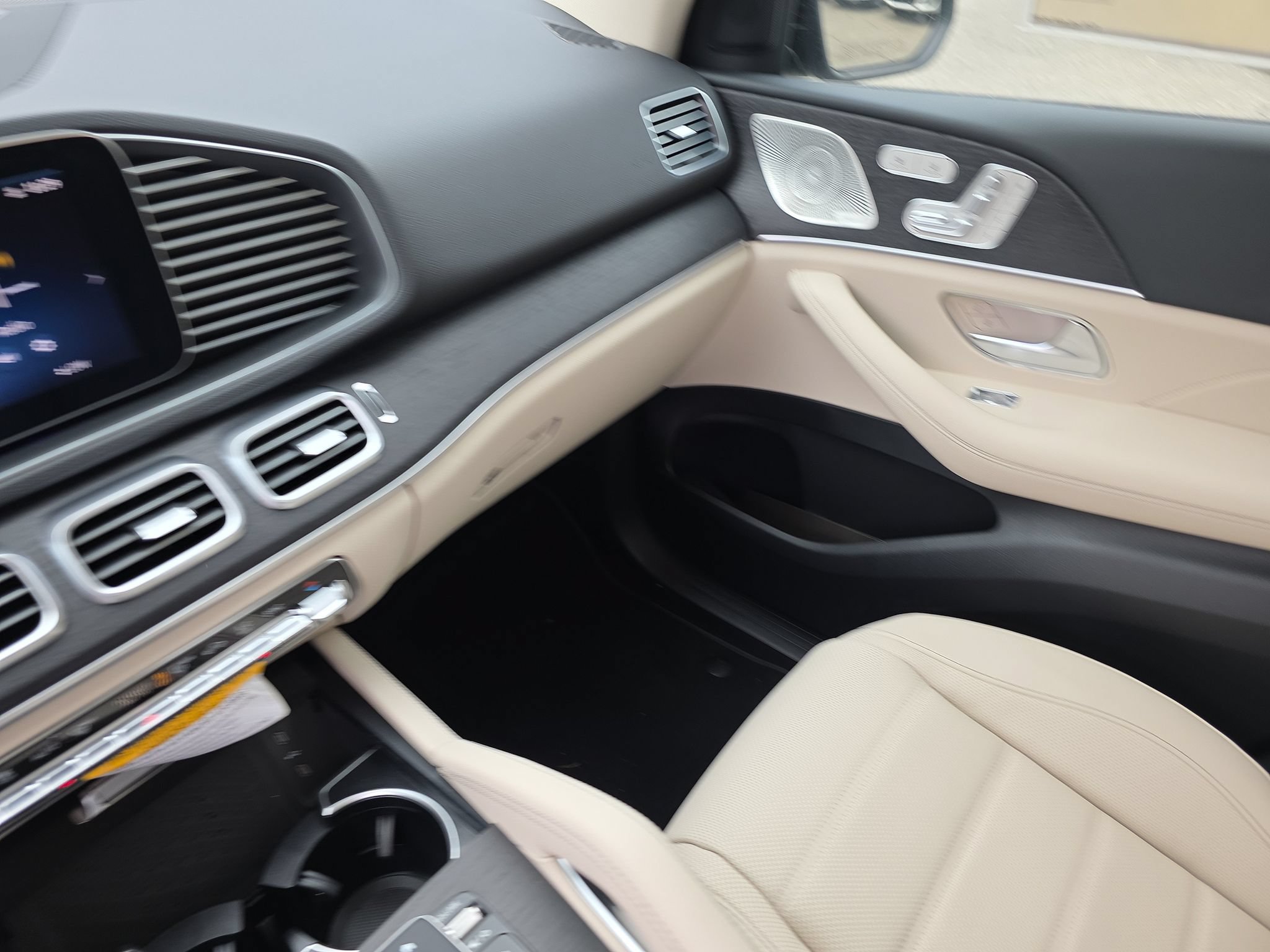 New 2026 Mercedes-Benz GLE 450 4MATIC image 19