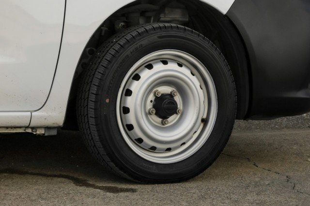 Used 2019 Nissan NV200 S w/ Cruise Control Package image 47