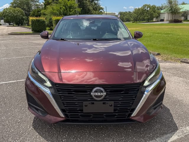 Used 2023 Nissan Altima 2.5 SV FWD image 10