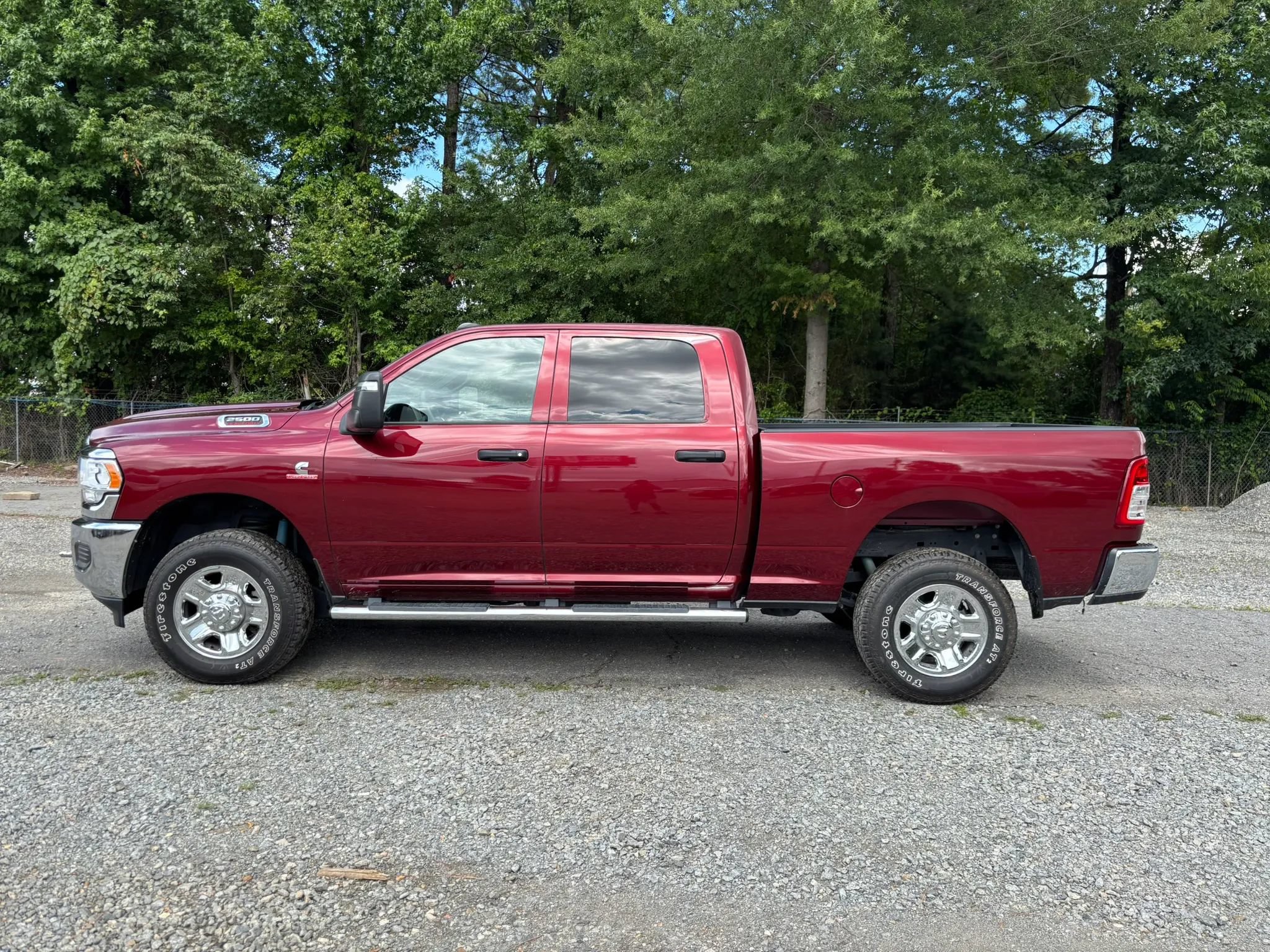 Used 2024 RAM 2500 Tradesman w/ Chrome Appearance Group AWD/4WD image 2