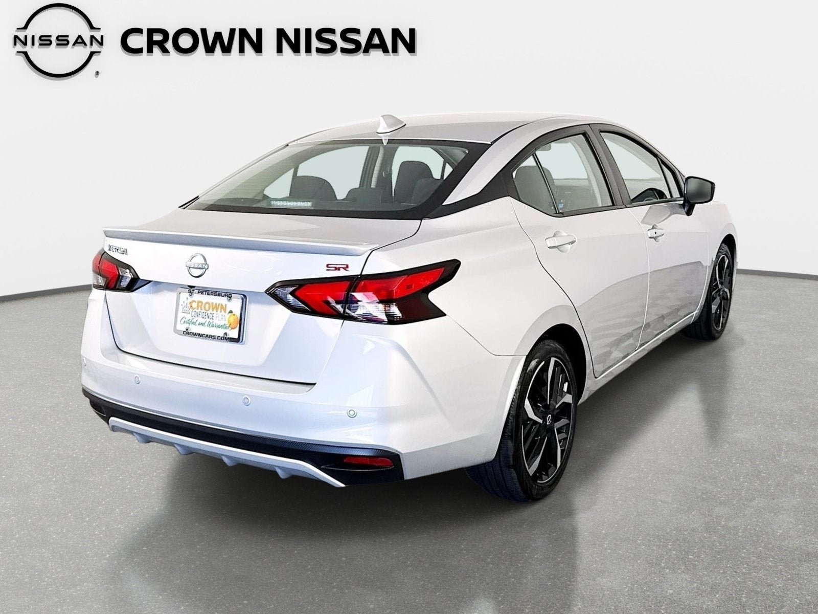 Certified 2025 Nissan Versa SR FWD image 7