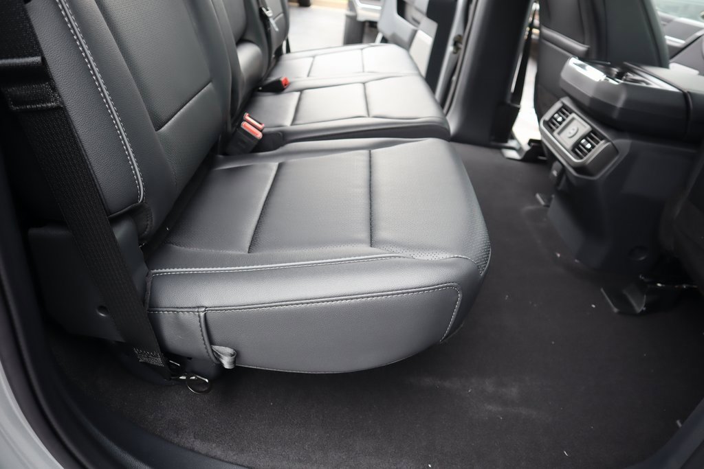 New 2025 Ford F150 Lariat w/ FX4 Off-Road Package image 16