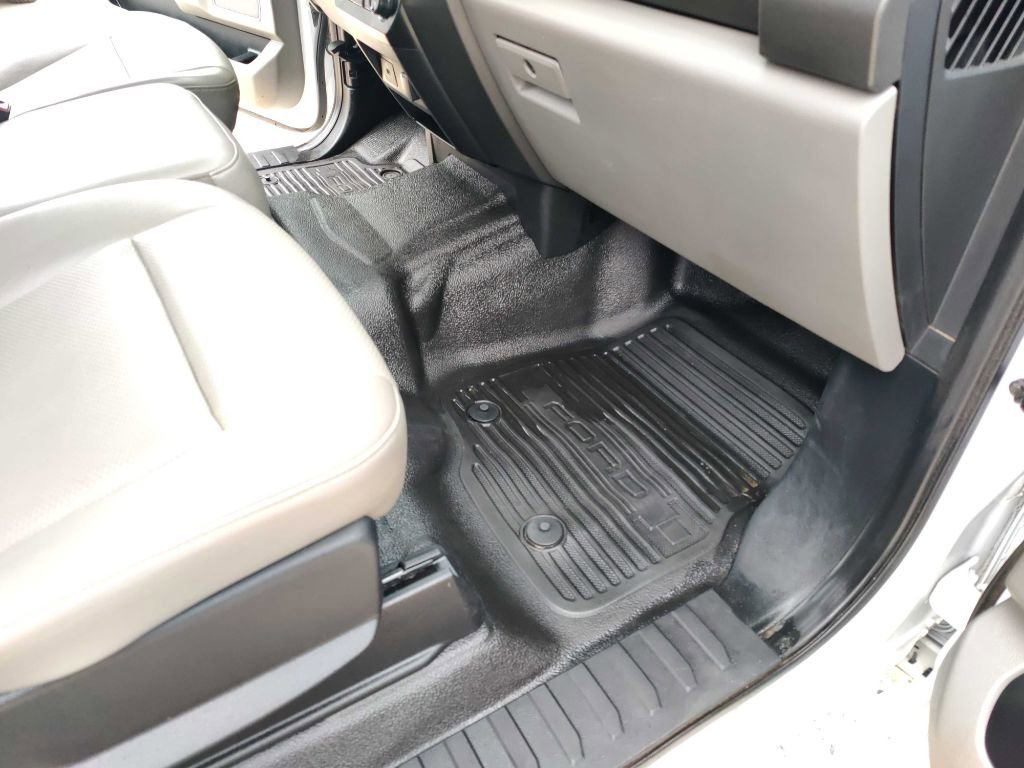 Used 2021 Ford F350 XL w/ Power Equipment Group image 28