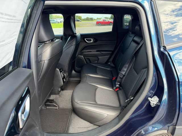 New 2026 Jeep Compass Latitude AWD/4WD image 10