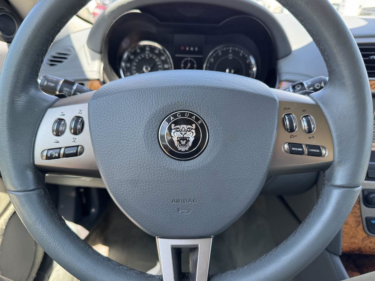 Used 2007 Jaguar XK Convertible RWD image 27