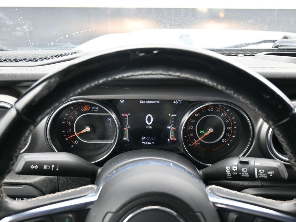 Used 2020 Jeep Wrangler Unlimited Sahara AWD/4WD image 28