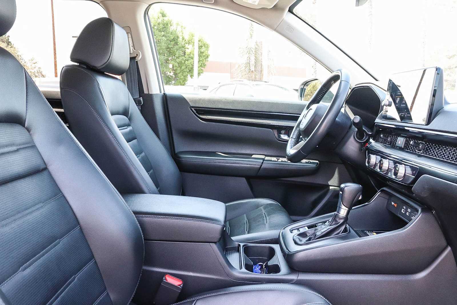 Used 2023 Honda CR-V EX-L image 25