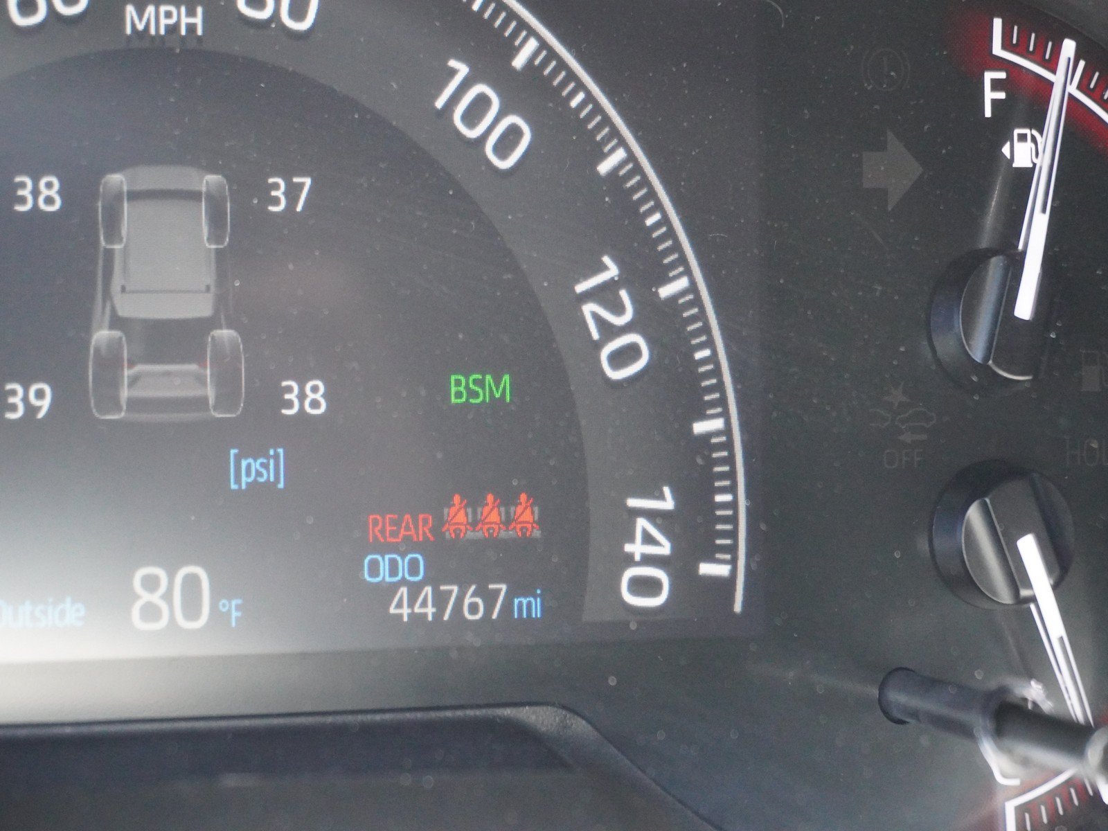 Used 2024 Toyota RAV4 XLE AWD/4WD image 23