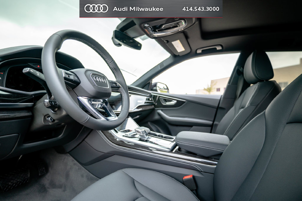 New 2026 Audi Q8 Premium Plus AWD/4WD image 4