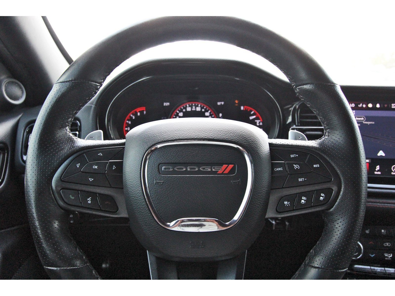 Used 2023 Dodge Durango R/T RWD image 18