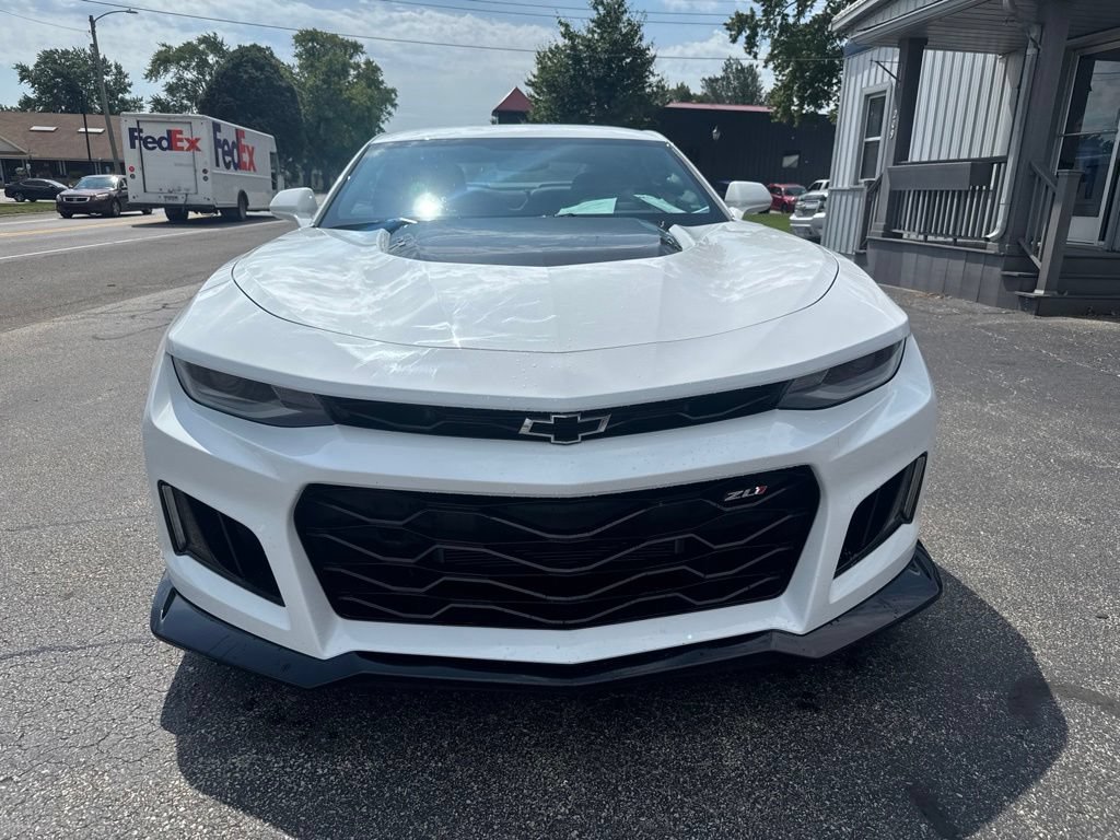 Used 2018 Chevrolet Camaro ZL1 RWD image 14